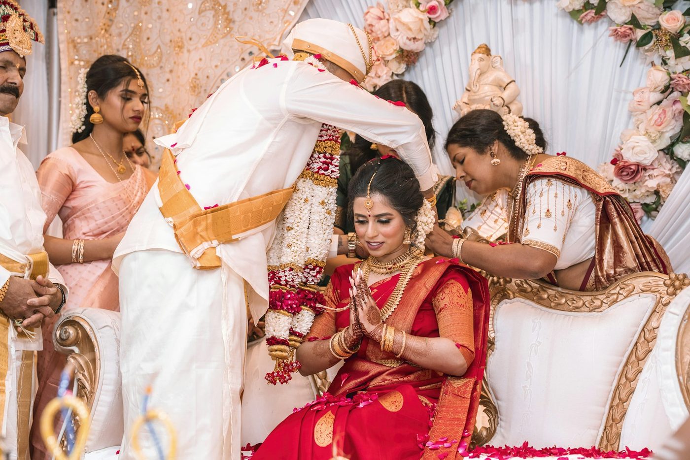 Wedding guest photo — First look